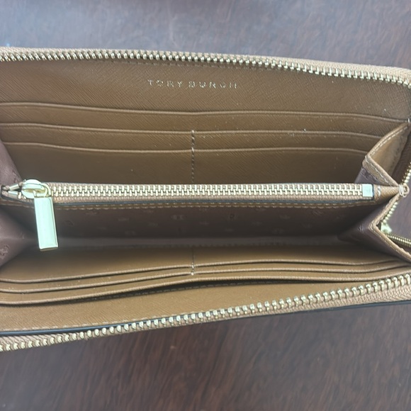 Tory Burch wallet - Picture 4 of 4